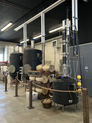 New World Distillery by null