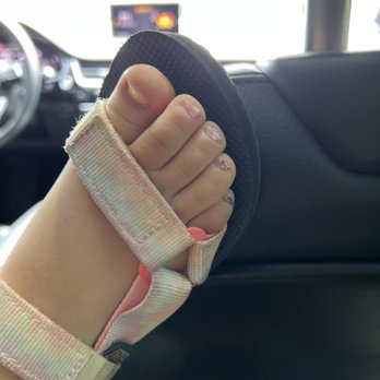 2Q Nail Spa + Eyelashes - Nail Salons Near Me - Montclair, California