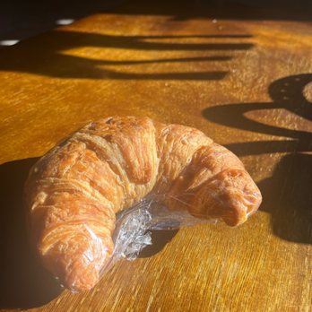 Coffee Bean N' Bakery - Croissant - Coffee & Tea Near Me - Pine, Colorado