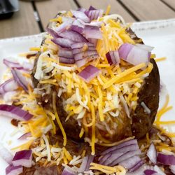 Farmers Market Café - Chili cheese baked potato