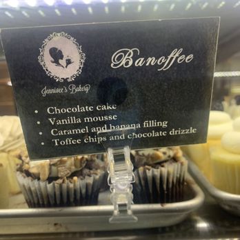 Jennivee’s Bakery - Banoffee cupcake - Desserts Near Me - Chicago, Illinois