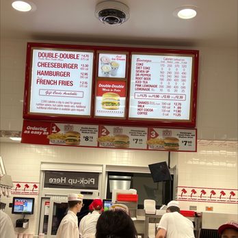 In-N-Out Burger - Burgers Near Me - Tempe, Arizona