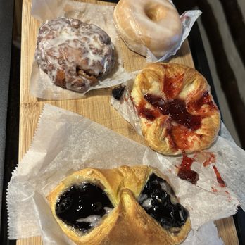 Village Bakery - Apple fritter, glazed donut, strawberry croissant pasty, blueberry cream cheese danish - Bakeries Near Me - Knoxville, Tennessee Village Bakery - Apple fritter, glazed donut, strawberry croissant pasty, blueberry cream cheese danish - Bakeries Near Me - Knoxville, Tennessee