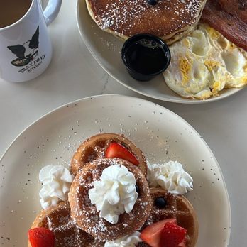 Braxton's Kitchen - 4 Mini Waffles with Seasonal Berries and Whipped Cream and Classic Breakfast - Breakfast & Brunch Near Me - Camarillo, California