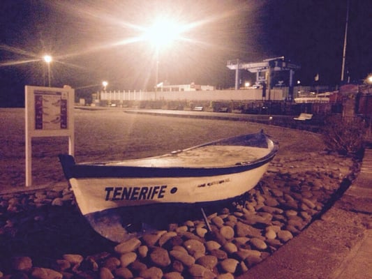 Puerto Los Cristianos by null