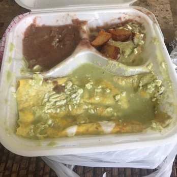 Vanessa's Deli - Such sad presentation - Mexican Near Me - Chula Vista, California