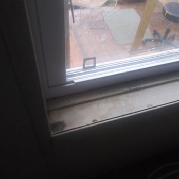 Mobile Home Liquidators - Mold in window - Mobile Home Dealers Near Me - Cookeville, Tennessee Mobile Home Liquidators - Mold in window - Mobile Home Dealers Near Me - Cookeville, Tennessee