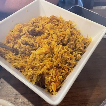 Tandoori House - Chicken Biryani - so delicious.. tender chicken with a delicious blend of spices! - Indian Near Me - Tinley Park, Illinois Tandoori House - Chicken Biryani - so delicious.. tender chicken with a delicious blend of spices! - Indian Near Me - Tinley Park, Illinois