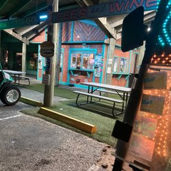 Bron's Shaved Ice & To Go Bar - The girl that pull the tablet in!