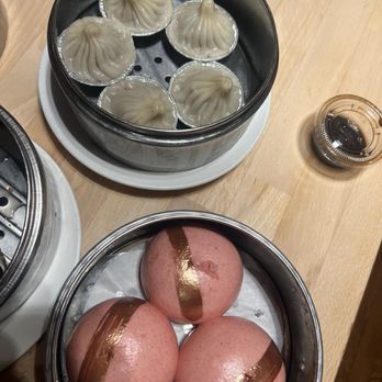 Lunasia Dim Sum House - Shang-Hai Pork Soup Dumpling, Sakula Egg Yolk Bun - Dim Sum Near Me - Pasadena, California