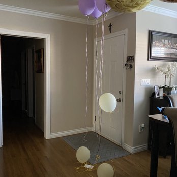 Party Corner Discount Center - I purchased these balloons today!!! I'm so upset!!! - Party Supplies Near Me - San Fernando, California