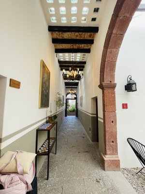 Clandestino Hotel by null