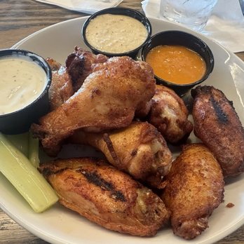 Mr Pig Stuff - Smoked chicken wings - Caterers Near Me - Shakopee, Minnesota Mr Pig Stuff - Smoked chicken wings - Caterers Near Me - Shakopee, Minnesota