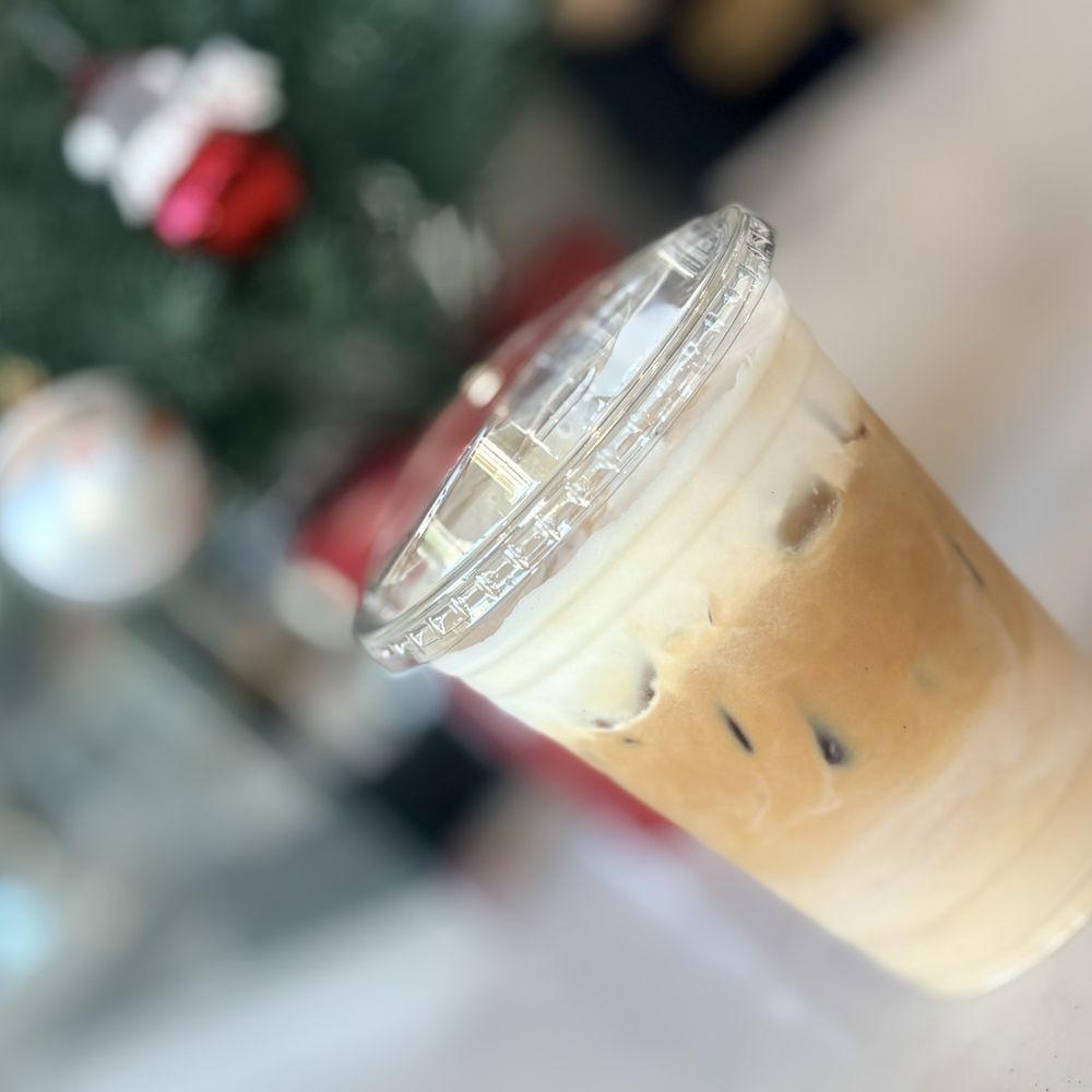 Lynx Coffee - "Magnolia" ice coffee - very good - Coffee & Tea Near Me - Sherman Oaks, California Lynx Coffee - "Magnolia" ice coffee - very good - Coffee & Tea Near Me - Sherman Oaks, California