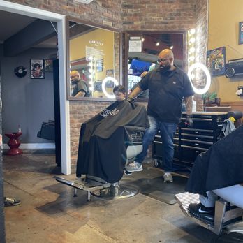 EightNine Barbers - Barbers Near Me - Long Beach, California