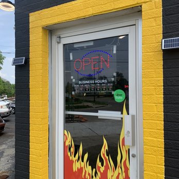 Flavorz - Front door - Soul Food Near Me - Jackson, Michigan