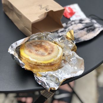 Mavro Coffee - Deluxe muffin - Coffee & Tea Near Me - Los Angeles, California Mavro Coffee - Deluxe muffin - Coffee & Tea Near Me - Los Angeles, California