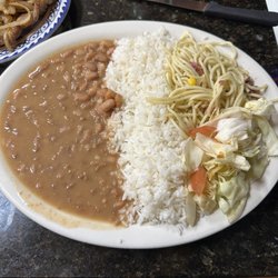 Sabor De Minas Restaurant - Beans, rice and pasta