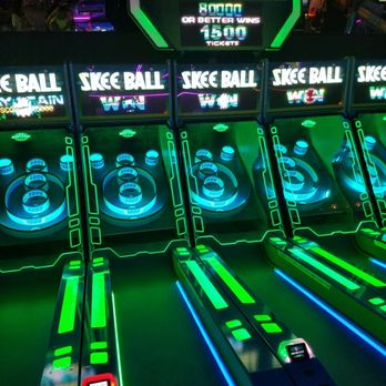 Lucky Strike Honolulu - Arcades Near Me - Honolulu, Hawaii Lucky Strike Honolulu - Arcades Near Me - Honolulu, Hawaii