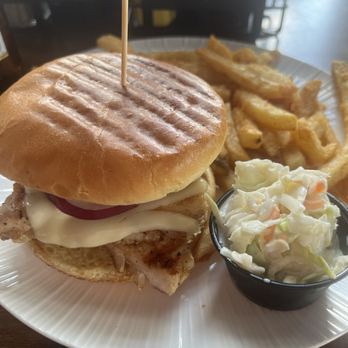 Branding Iron - Basil Chicken Sandwich - Bars Near Me - Bridgeview, Illinois
