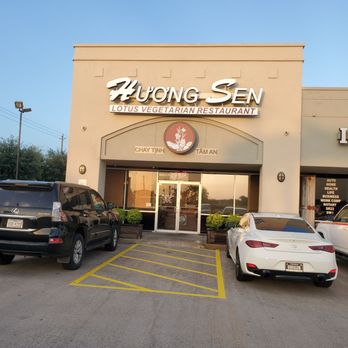 Huong Sen - two cars parked in front of a restaurant - Vietnamese Near Me - Houston, Texas