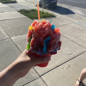 Cloud Ninth Creamery - Shark attack with hand for scale - Gelato Near Me - Salt Lake City, Utah Cloud Ninth Creamery - Shark attack with hand for scale - Gelato Near Me - Salt Lake City, Utah