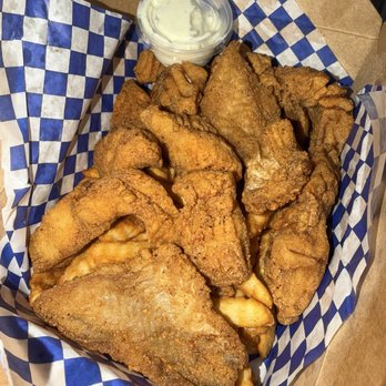 Pescaderia Big Fish  - Mix Big Fish Combo (catfish & red snapper) - Seafood Markets Near Me - Lancaster, California
