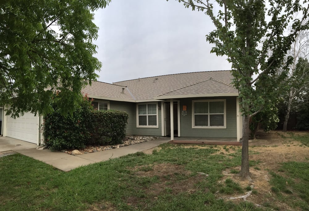 Slide of Clark's Gables Roofing