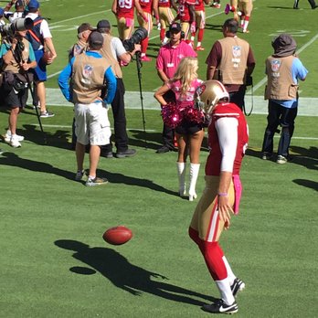 Levi's Stadium - Player warming up - Stadiums & Arenas Near Me - Santa Clara, California Levi's Stadium - Player warming up - Stadiums & Arenas Near Me - Santa Clara, California