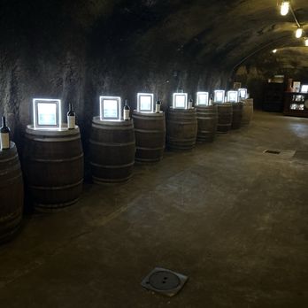Beringer Vineyards - Single Vineyard set up - Wineries Near Me - St. Helena, California Beringer Vineyards - Single Vineyard set up - Wineries Near Me - St. Helena, California