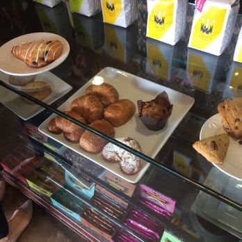 Houndstooth Coffee - Scones and pastries - Coffee & Tea Near Me - Austin, Texas
