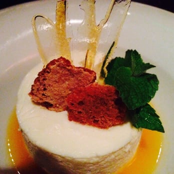 Aquí Está Coco - Dessert bliss - Seafood Near Me - Santiago, RM
