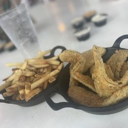 The Hangout - French fries and fried pickles - yum!