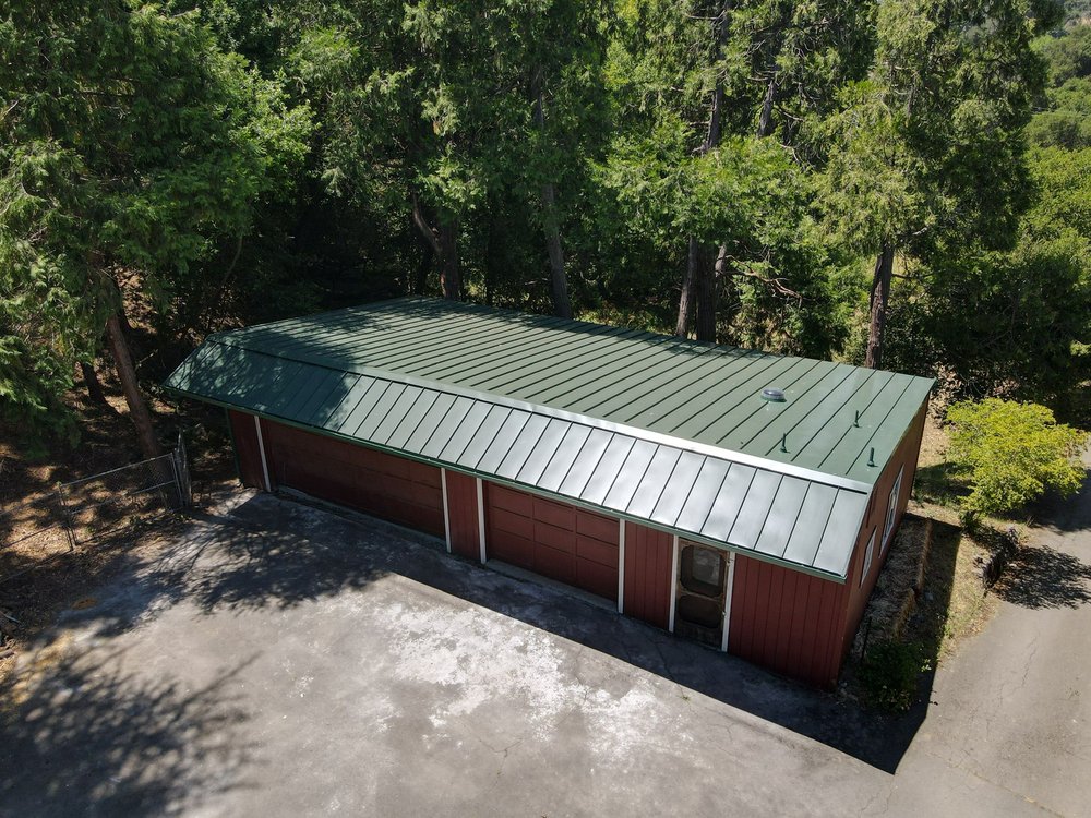 Slide of Apollo Roofing Company