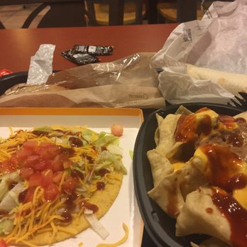 Taco Bell - Tostadas, triple layer chips , rice and beans burrito and apple emplada - Fast Food Near Me - Erie, Pennsylvania Taco Bell - Tostadas, triple layer chips , rice and beans burrito and apple emplada - Fast Food Near Me - Erie, Pennsylvania