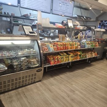 New York Italian Deli - Deli inside - Delis Near Me - Brandywine, Maryland New York Italian Deli - Deli inside - Delis Near Me - Brandywine, Maryland