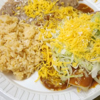 Roberto's Taco Shop - Enchiladas and beef tamales combo - Mexican Near Me - Las Vegas, Nevada