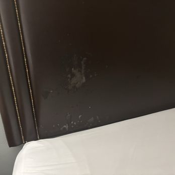 Eagle Crest Resort - Worn headboard - Resorts Near Me - Redmond, Oregon