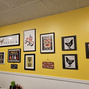 Pho Ga 88 - Decor - Noodles Near Me - Union City, California Pho Ga 88 - Decor - Noodles Near Me - Union City, California