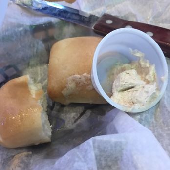 Texas Roadhouse - Yummy bread - American Near Me - Reno, Nevada