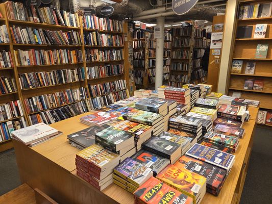 Harvard Book Store by null