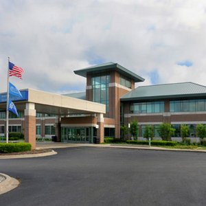 HENRY FORD MACOMB HOSPITAL MEDICAL PAVILION - Updated January 2026 - 40 ...