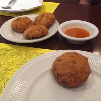 Mandalay Restaurant & Cafe - The signature gram fritters! - Burmese Near Me - Silver Spring, Maryland