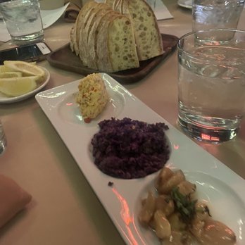 Bella Piatti - bread and spreads - Italian Near Me - Birmingham, Michigan