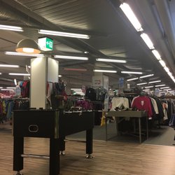 Alpsee Outlet - Überladen und Wühltisch-Like