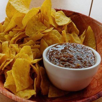 Little Conejo - Free chips and salsa - Mexican Near Me - Vancouver, Washington