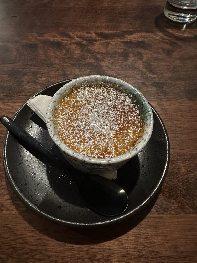 Tempo Restaurant Logo