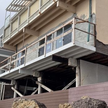 Malibu Beach Villas - Ocean facing repairs - Apartments Near Me - Malibu, California Malibu Beach Villas - Ocean facing repairs - Apartments Near Me - Malibu, California