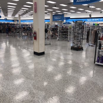 Ross Dress for Less - Huge main walkway aisles - Department Stores Near Me - San Carlos, California