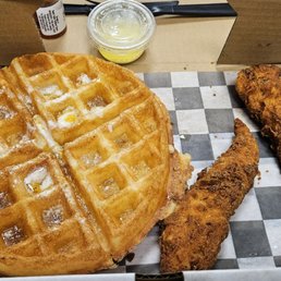Safe Choice Chicken & Waffles Plate